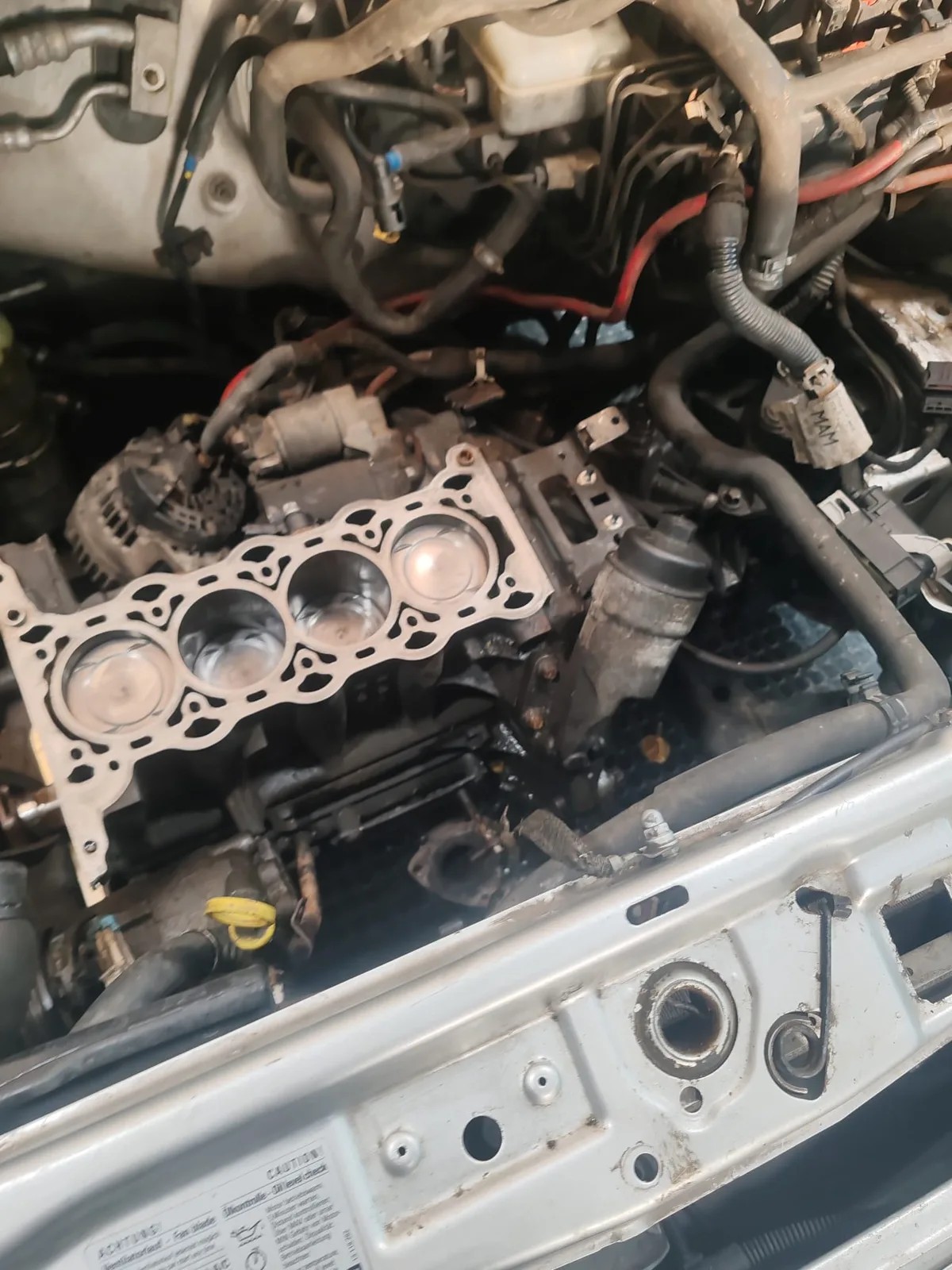 Neobični zvukovi u automobilu — vodič za prepoznavanje