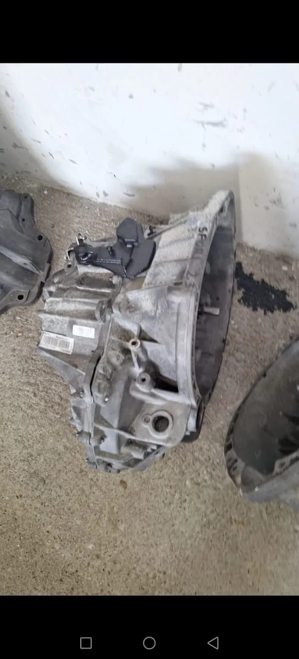 Popravka i zamena menjača u auto servisu PAJA, Sremčica Beograd