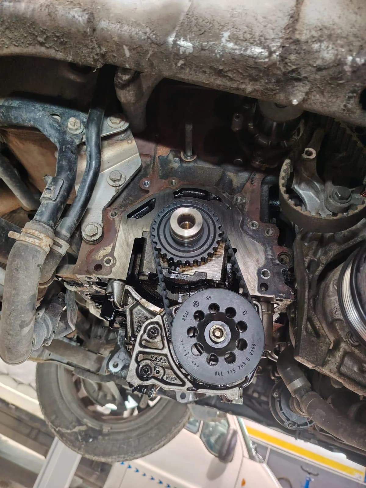 Zamena razvodne lančane garniture motora, auto servis PAJA Sremčica